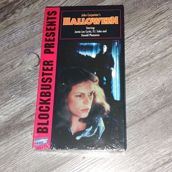 Halloween (VHS) Blockbuster Presents Version New Sealed - Picture 1 of 3